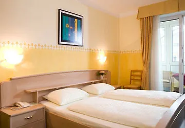 Astoria 3* Salzburgo