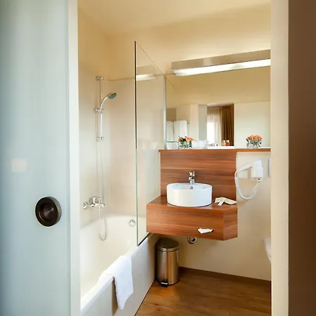 Hotel Astoria 3*